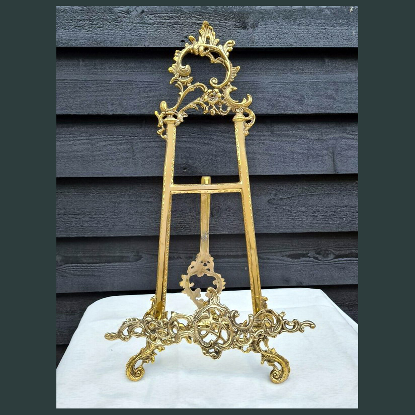 26 inch Easel