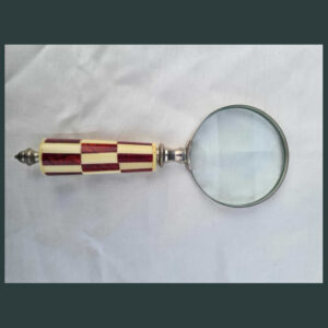 9.5″ Magnifying Glass with 4″ Lens Dia