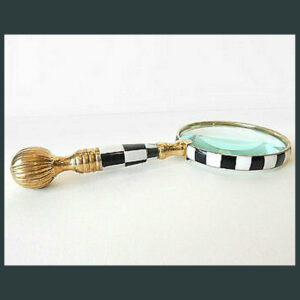 9.5″ Magnifying Glass with 4″ Lens Dia