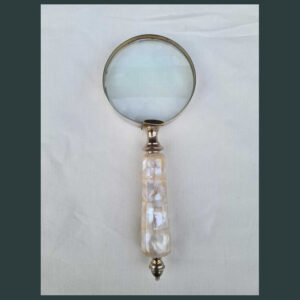 9″ Magnifying Glass with 4″ Lens Dia