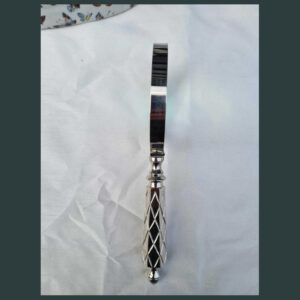 9.5″ Magnifying Glass with 4″ Lens Dia