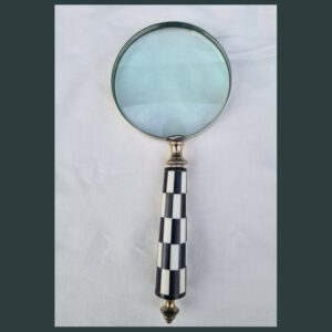 9.5″ Magnifying Glass with 4″ Lens Dia