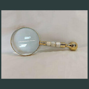 9.5″ Magnifying Glass with 4″ Lens Dia