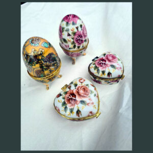 Set of 04 Procelain Decorative Hinged Eggs and Trinket Box