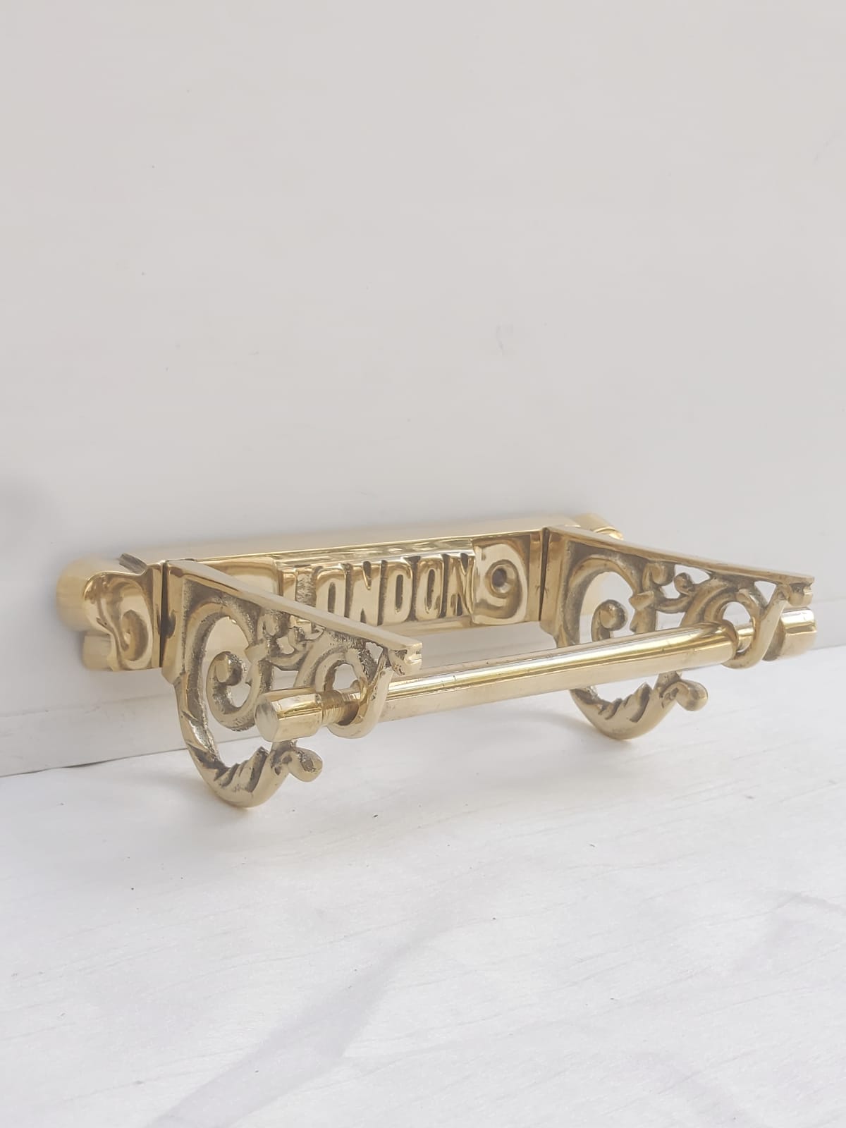 Victorian Style London Toilet Roll Holder (Brass ROD) - Image 4