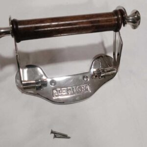 Simple nickel plated Vintage design wall mounted toilet loo roll holder.
