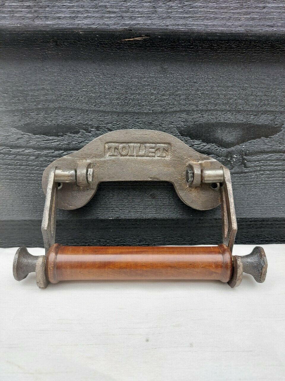 Bowley & Jackson Toilet Simple vintage design wall mounted toilet roll holder