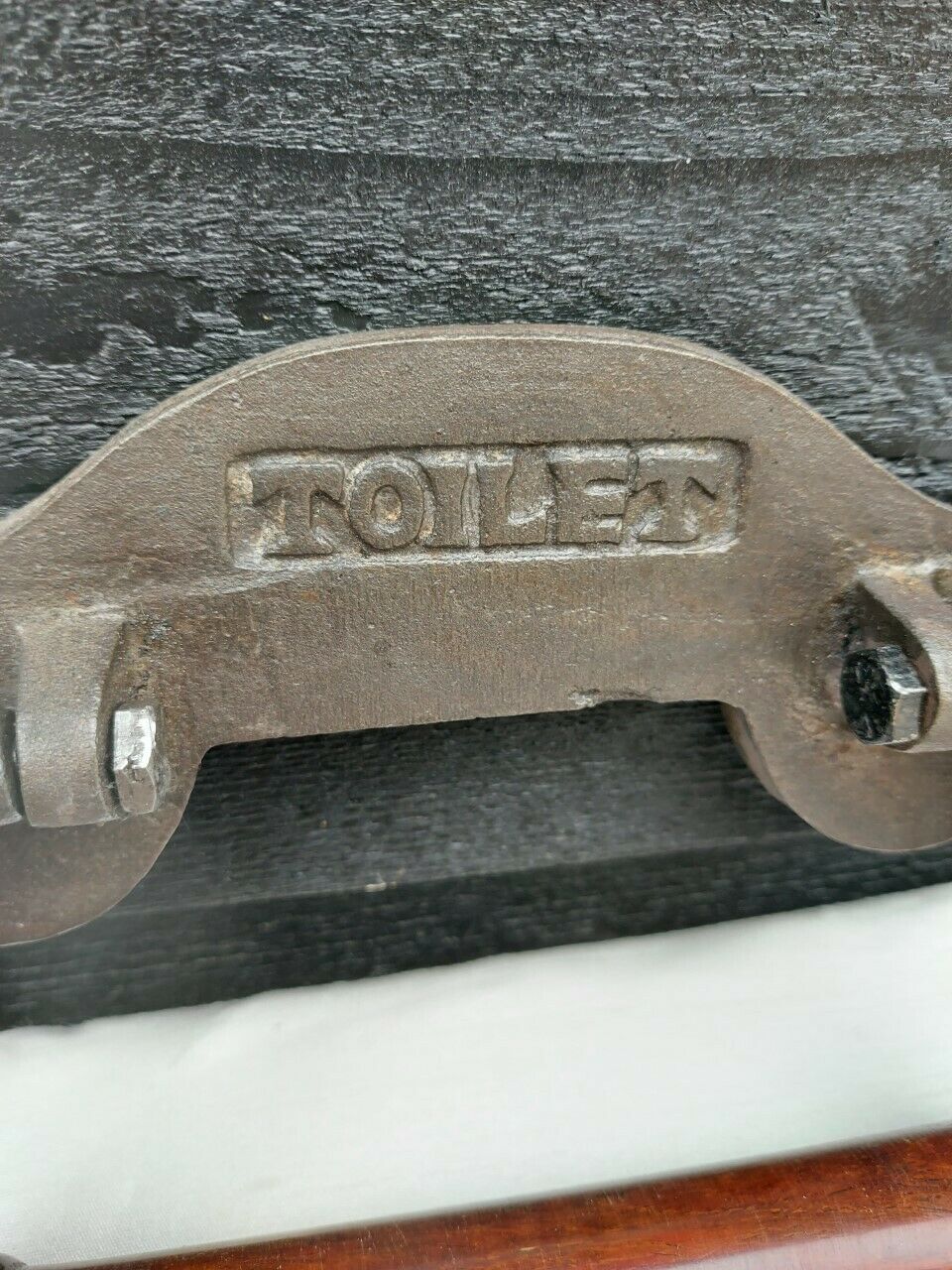 Bowley & Jackson Toilet Simple vintage design wall mounted toilet roll holder - Image 3