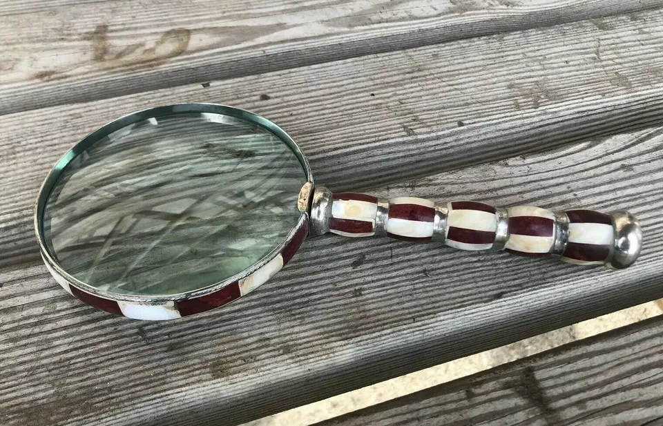 Nautical Magnifying Glass Red mother Of Pearl Dia 4" Office corporate Gift - Image 4